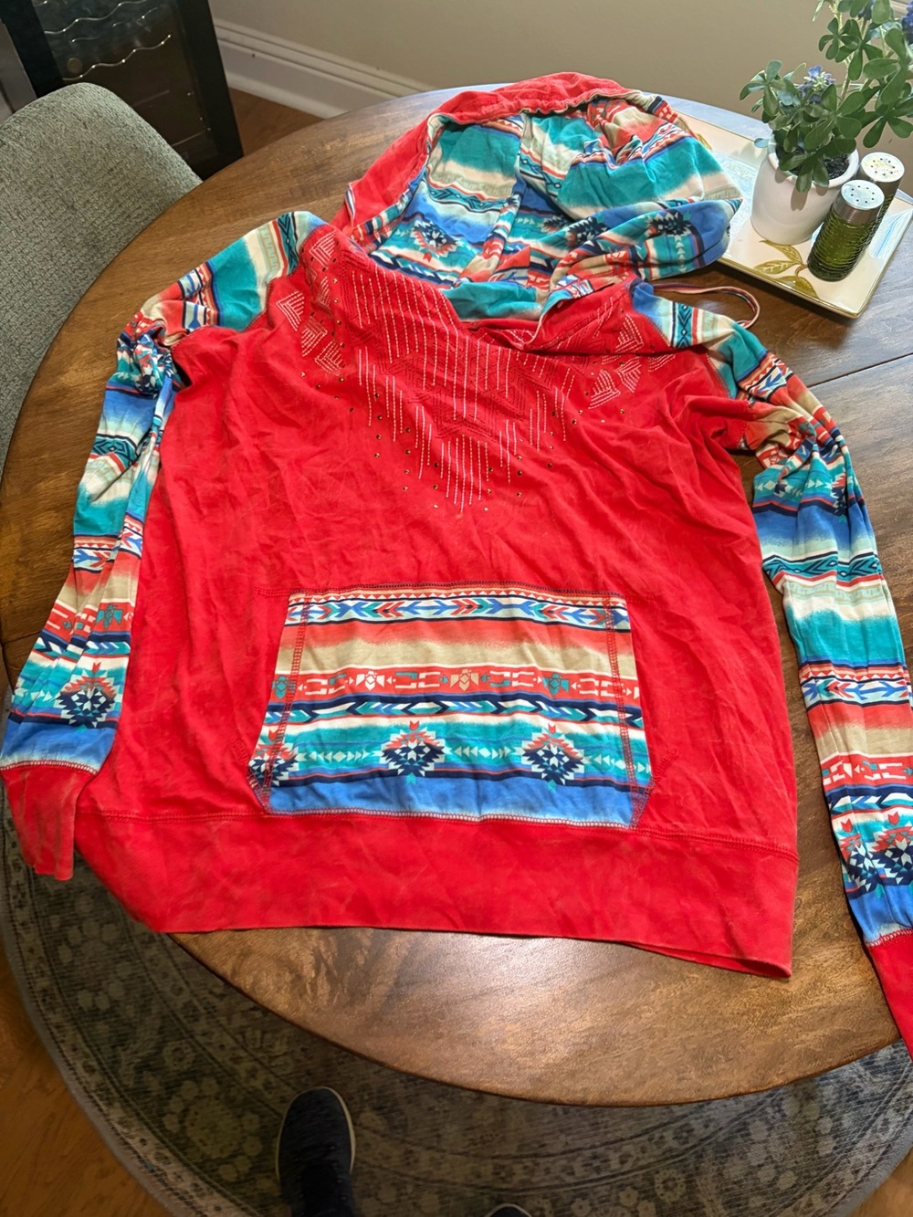 Women's Red Hooded Southwestern-Accent Pullover Sweatshirt
